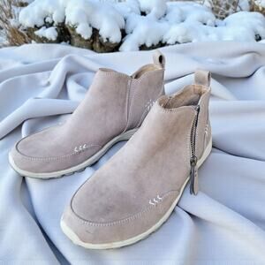 Skechers Reggae FEST 2.0 Comfort Winter Boots Zip On Brown 7.5